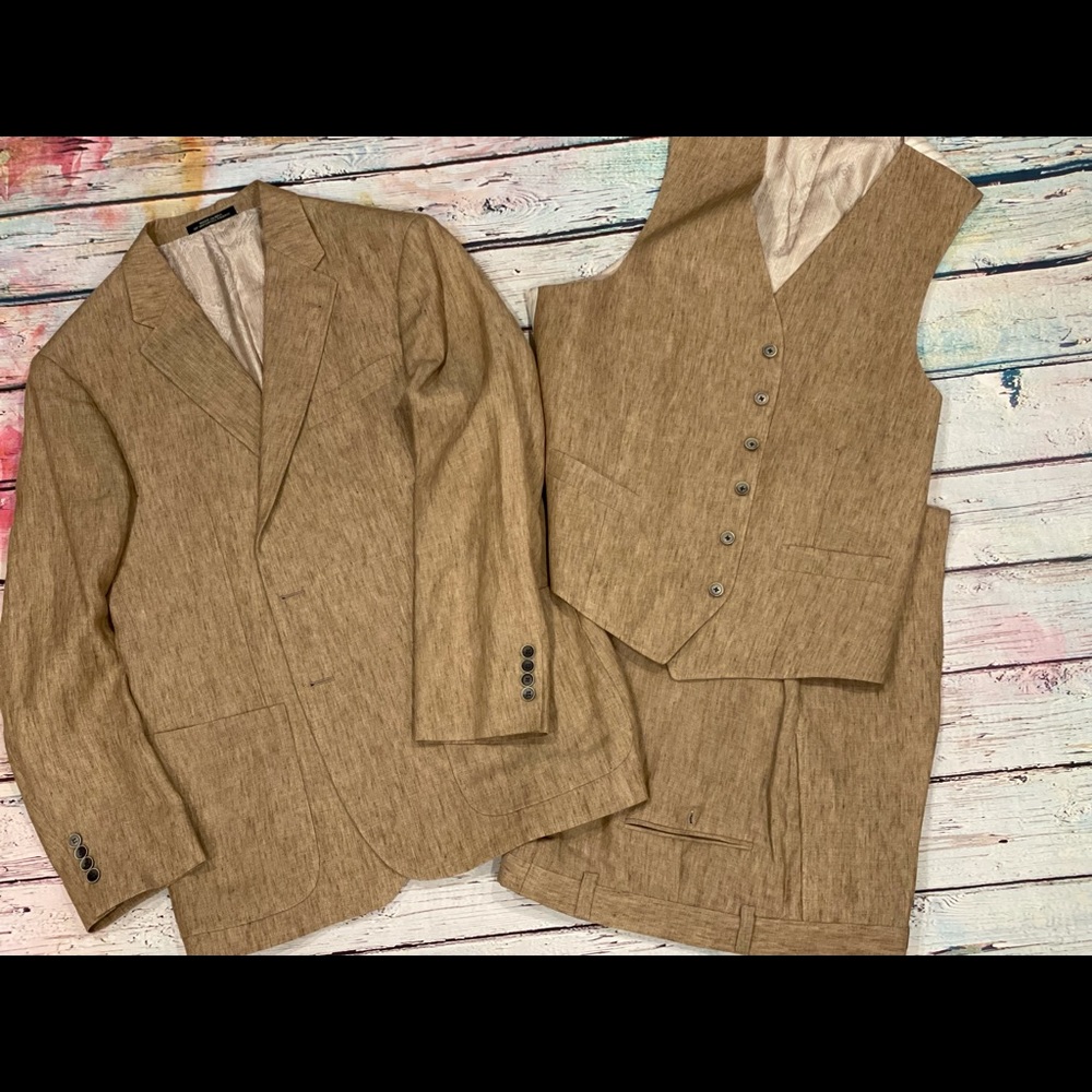 Joseph Abboud 3 piece suit brand new